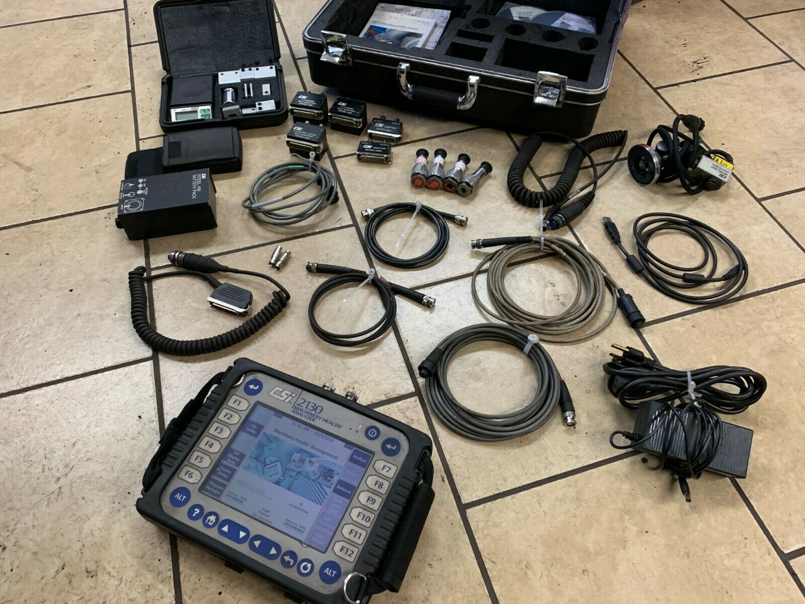 Emerson CSI 2130 Machinery Health Analyzer Rodenatest